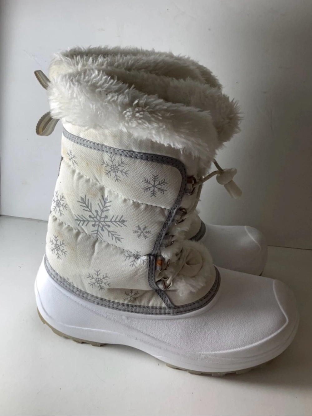 Quest Girls White/ Silver Snow Boots Size 5